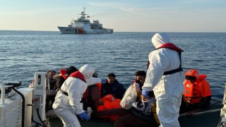 Yunanistan ölüme itiyor, Sahil güvenlik kurtarıyor