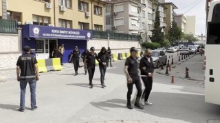 240 milyonluk vurgun yaptıkları araçları sipariş üzerine getirmişler