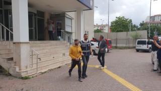 30 ilde 95 ayrı dosyadan aranan suç makinesi dolabın arkasından çıktı