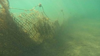 50 bin metrekare hayalet ağ denizlerden arındırıldı