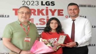 Adana LGS'de 16 birinci çıkardı