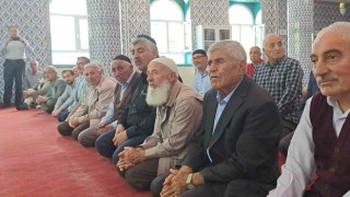 Adilcevazda hacı adayları kutsal topraklara uğurlandı
