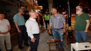 Adıyaman Valisi Osman Varol, esnafla bir araya geldi