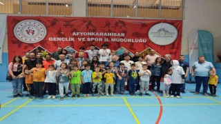 Afyonkarahisarda satranç turnuvası tamamlandı