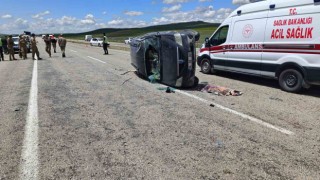 Ağrıda trafik kazası; 1 çocuk öldü, 6 kişi yaralandı