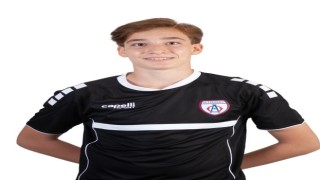 Altınordunun genç futbolcusu Onuralp Çevikkan, Trabzonspor yolunda