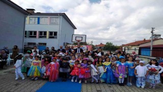 Altıntaşta Geri Dönüşüm Muhteşem Olacak isimli defile