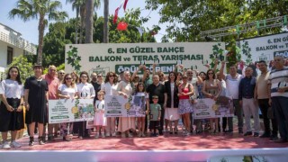 Antalyada en güzel balkon yarışmasında ödüller verildi