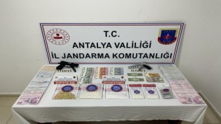 Antalyada jandarmadan uyuşturucuya geçit yok