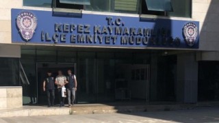Antalyada kesinleşmiş hapis cezası bulunan 2 firari yakalandı