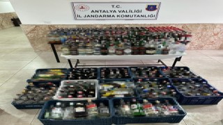 Antalyada sahte alkol satan otele jandarmadan operasyon