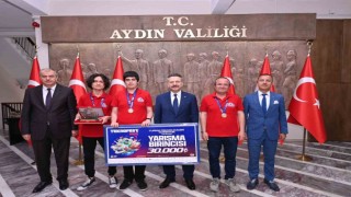 Aydın Lisesi elde ettiği başarılar ile Aydınlıları gururlandırıyor