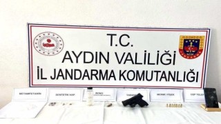 Aydında jandarma ekipleri uyuşturucuya geçit vermedi