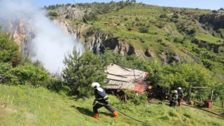 Bağ evinde korkutan yangın