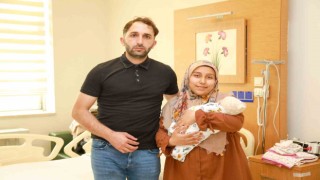 Bağırsakları göğüs kafesinde doğdu
