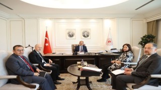 Bakan Özhaseki, yeni ekibiyle ilk toplantısını yaptı