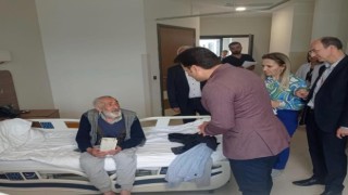 Başakşehir Çam ve Sakura Şehir Hastanesinde Babalar Günü