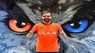 Başakşehir, Caner Erkin ile yollarını ayırdı