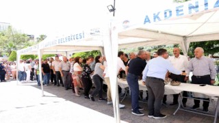 Başkan Gültak, belediye personeli ile bayramlaştı