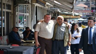 Başkan Tekin esnafları ziyaret etti