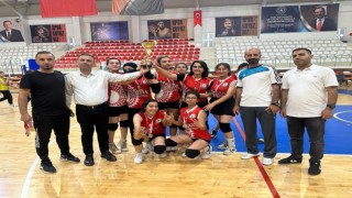 Batmanda voleybolun şampiyonları belli oldu