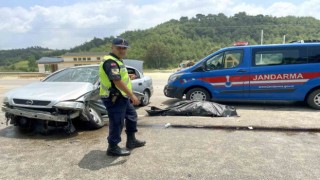 Bayram ziyareti dönüşü feci kaza: 1 ölü, 4 yaralı