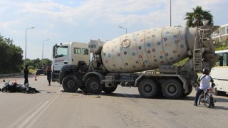 Beton Mikseri ile Motosiklet Çarpıştı: 2 Kişi Yaralandı