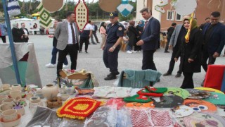 Beyşehirde özel öğrenciler el emeklerini sergiledi