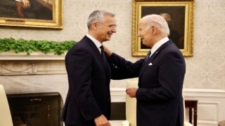 Biden, NATO Genel Sekreteri Stoltenberg ile Beyaz Sarayda bir araya geldi