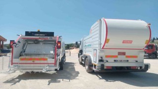 Bilecike yeni bir konteynır yıkama aracı daha kazandırıldı