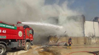 Bir kıvılcım, 30 kişinin çalıştığı fabrikayı küle çevirdi