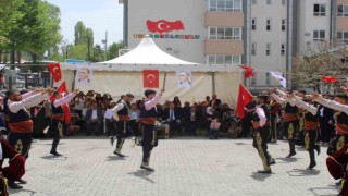 Bir yıllık emeklerini sergilediler