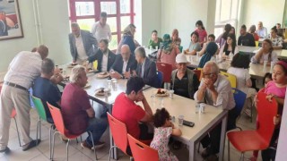 Birlik Vakfı, Kütahyadaki depremzede vatandaşları bayramda da yalnız bırakmadı
