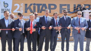 Bitlis’te 2. Kitap fuarı kapılarını ziyaretçilerine açtı