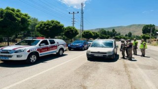 Bitliste jandarmadan Kurban Bayramı öncesi trafik denetimi