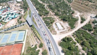 Bodruma 3 günde 75 bin araç giriş yaptı