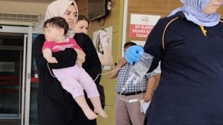 Bulaşık parlatıcısı içen bebek hastanelik oldu