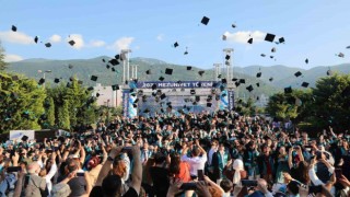 Bursa Teknik Üniversitesi, 2023 mezunlarını uğurladı