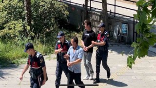 Bursada kıskıvrak yakalanan 3 villa soyguncusu tutuklandı