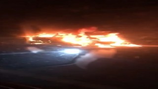 Bursada seyir halindeki otomobil alev topuna döndü