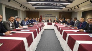 Büyükkılıçtan 16 ilçe belediye başkanı ile “doğal gaz” toplantısı
