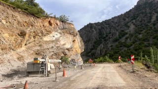 Büyükşehir, çalışma yapılan Kapuzbaşı Şelaleleri yolunu bayram boyunca ulaşıma açtı