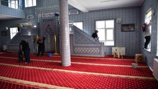 Camilerde Kurban Bayramı temizliği