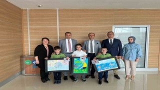 Çevre duyarlılığına resim, şiirler ve kompozisyonlarla dikkat çektiler
