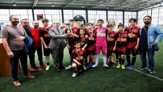 Çocukları teknoloji bağımlılığından korumak için futbol turnuvası düzenlendi