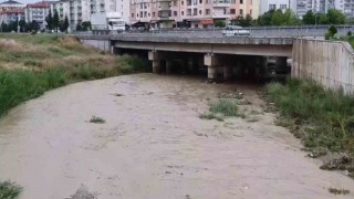 Çorumda sağanak sonrası derelerin debisi yükseldi