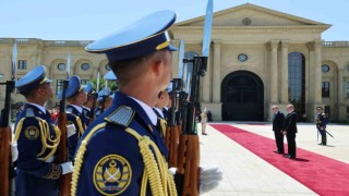 Cumhurbaşkanı Erdoğan, Baküde resmi törenle karşılandı