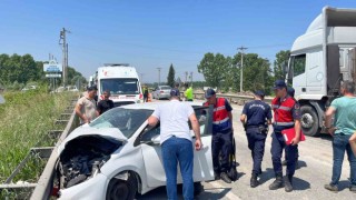 D100de kaza, trafik çift yönlü durdu: 10 yaralı