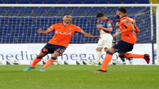 Deniz Türüç, bu sezon 10. golünü kaydetti