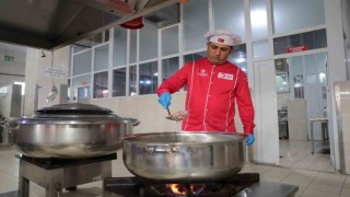 Denizli Büyükşehirin örnek projesi ihtiyaç sahiplerinin yanında